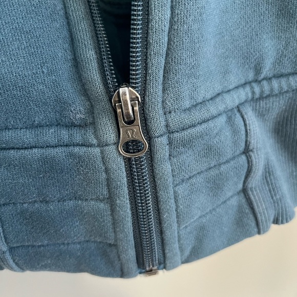 Women’s Large LuLulemon full zip - Picture 5 of 6